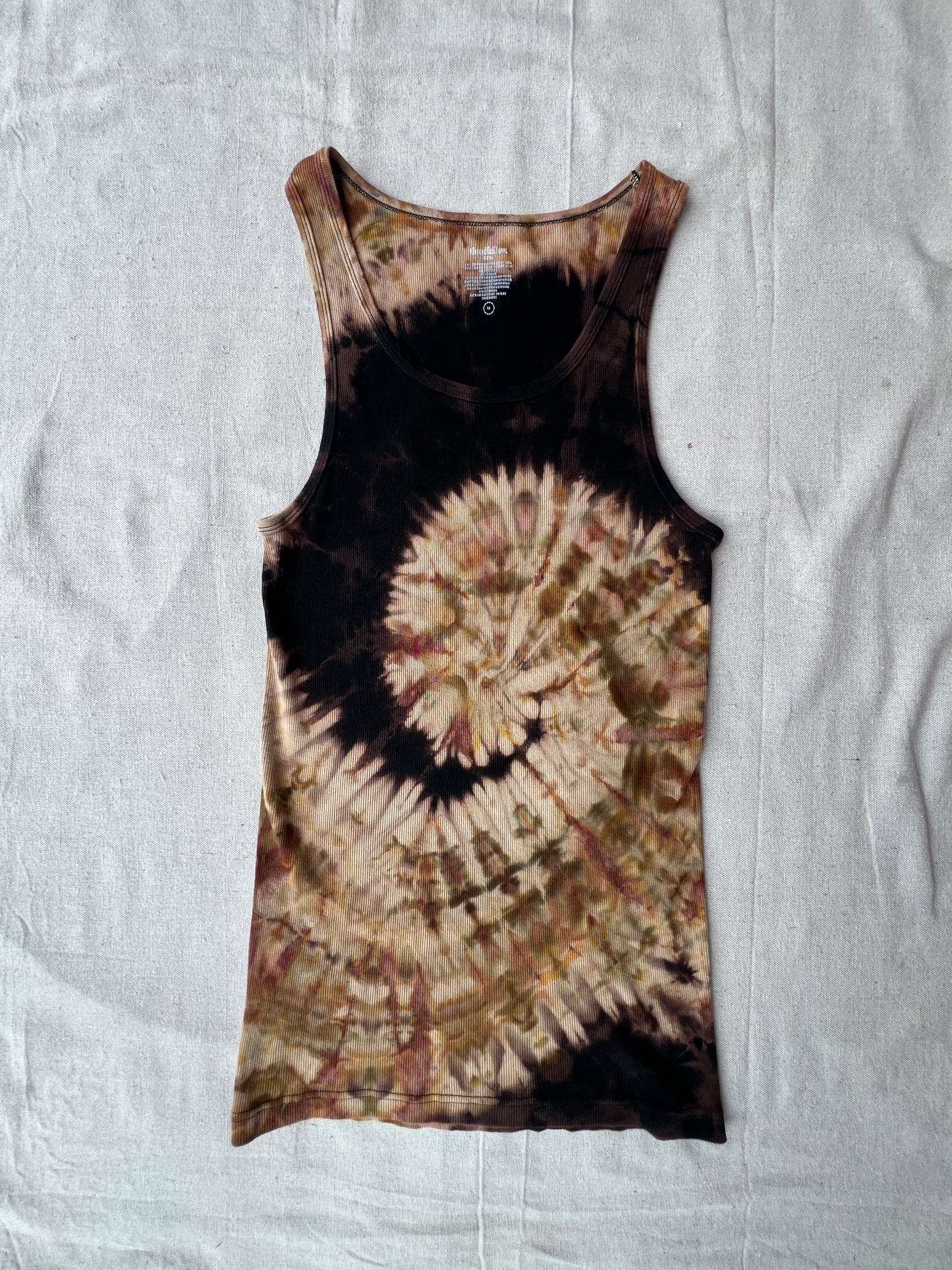 M men's/unisex spiral tank top