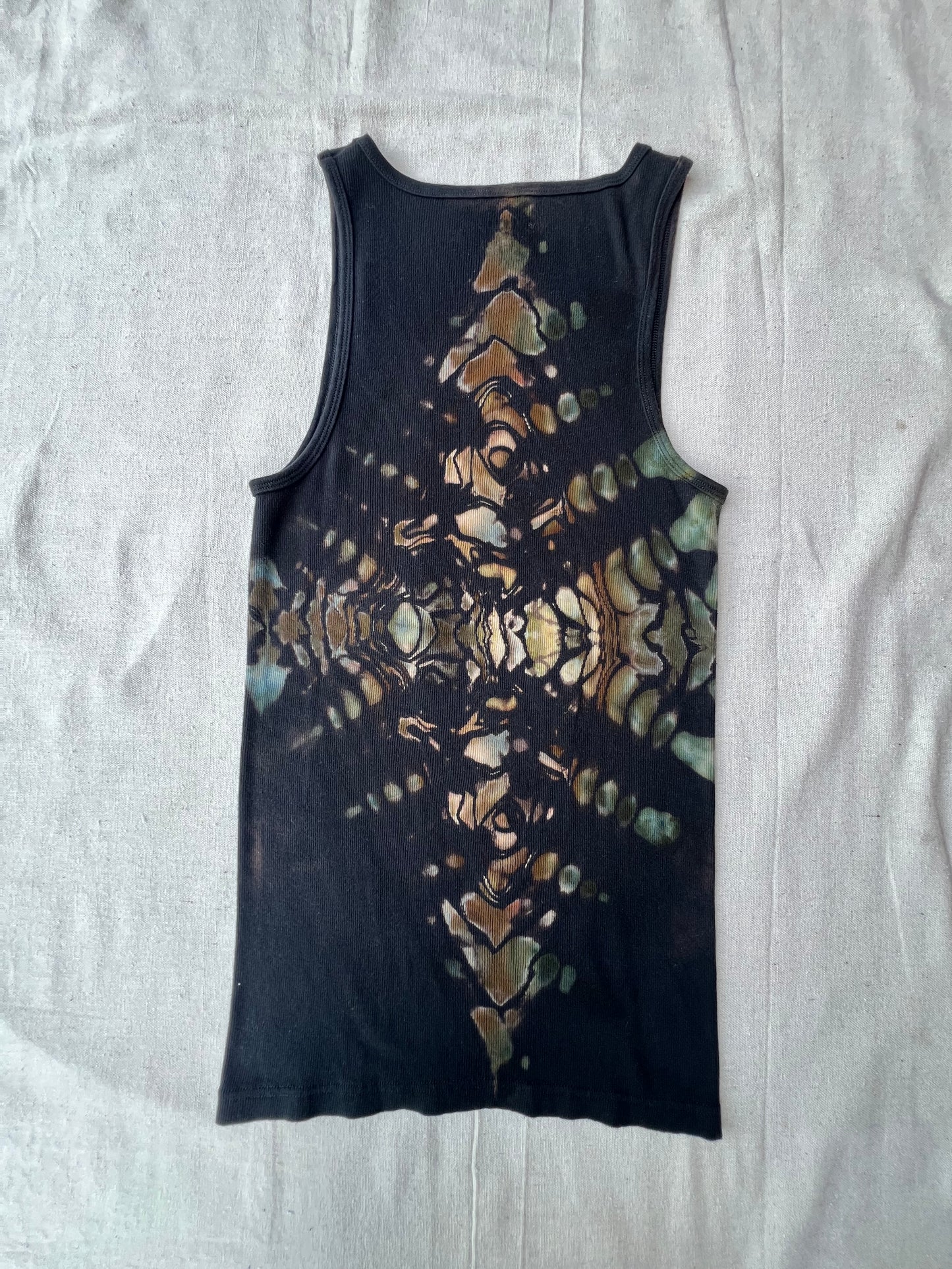 M men's/unisex amulet tank top