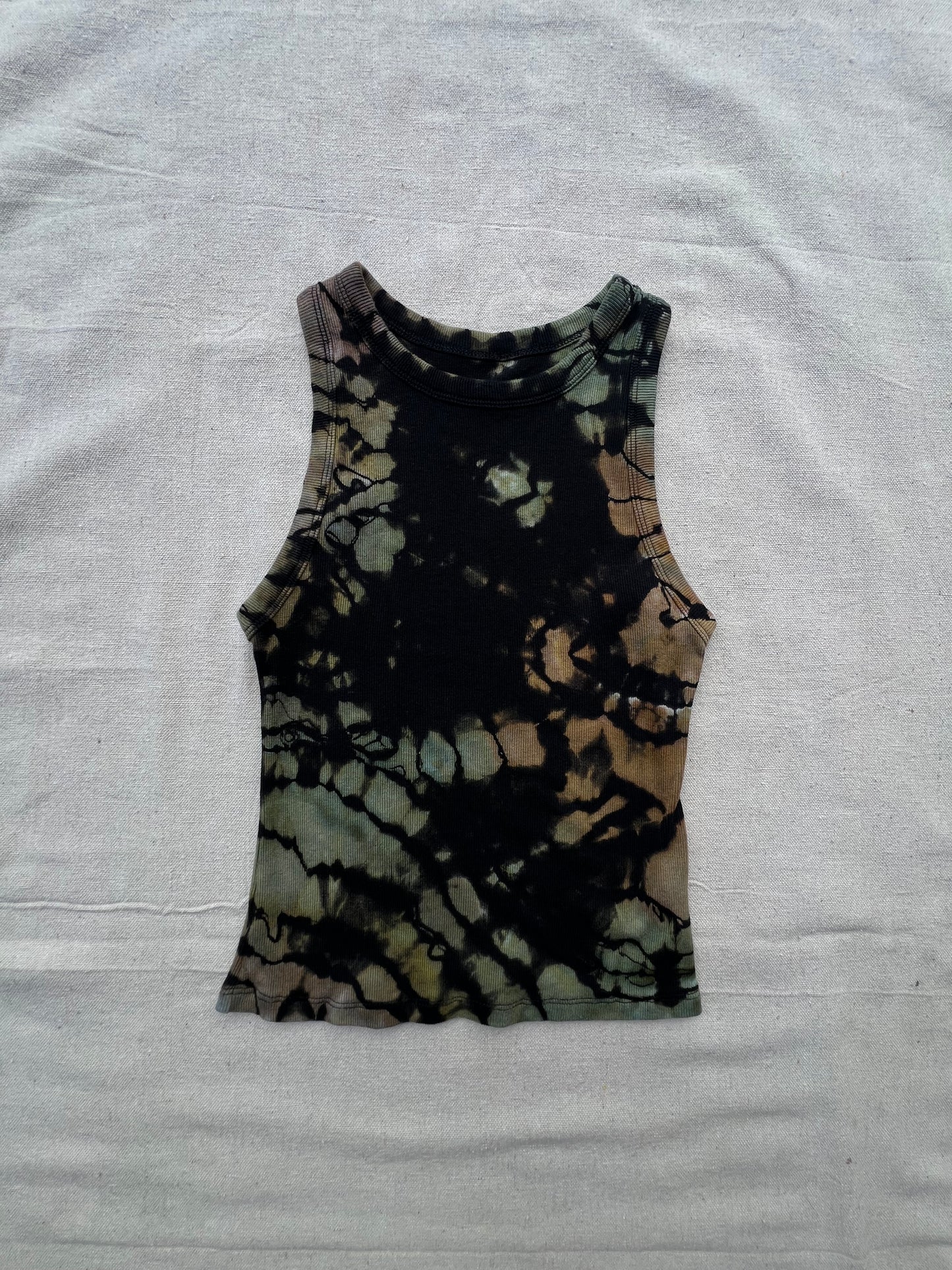 S women's camo geode cropped tank