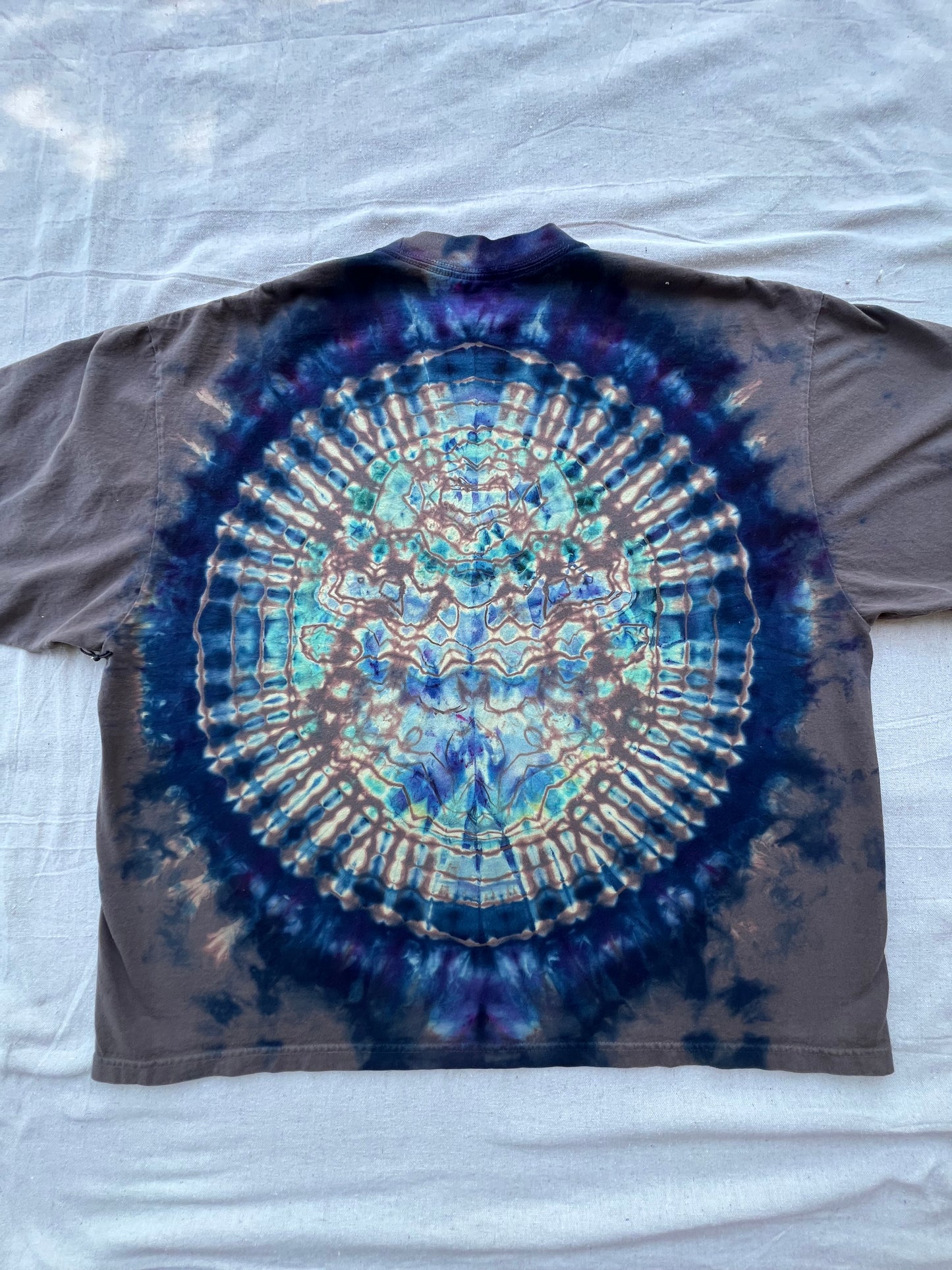 L Talisman unisex/men's t-shirt