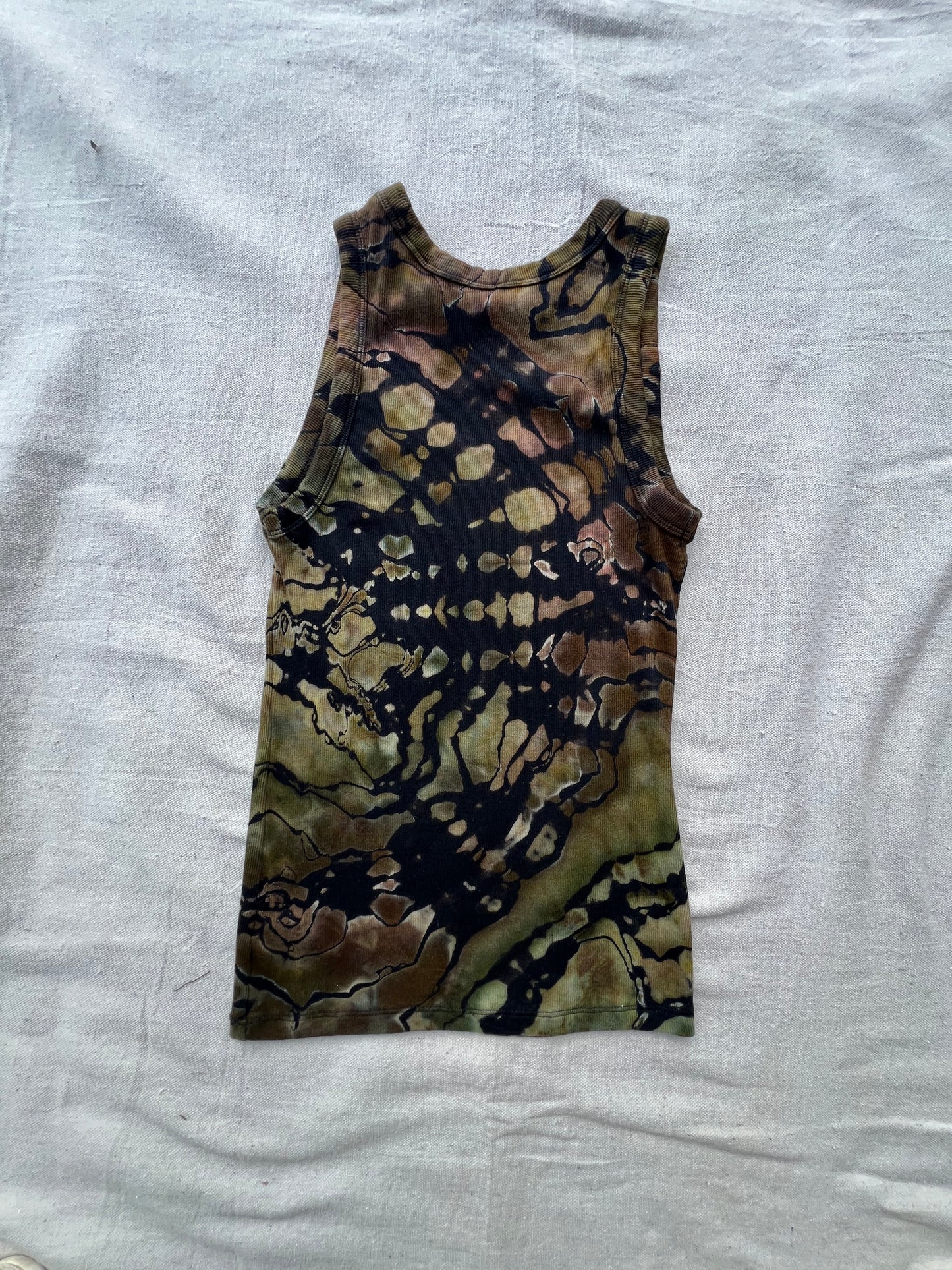 S women's camo geode tank