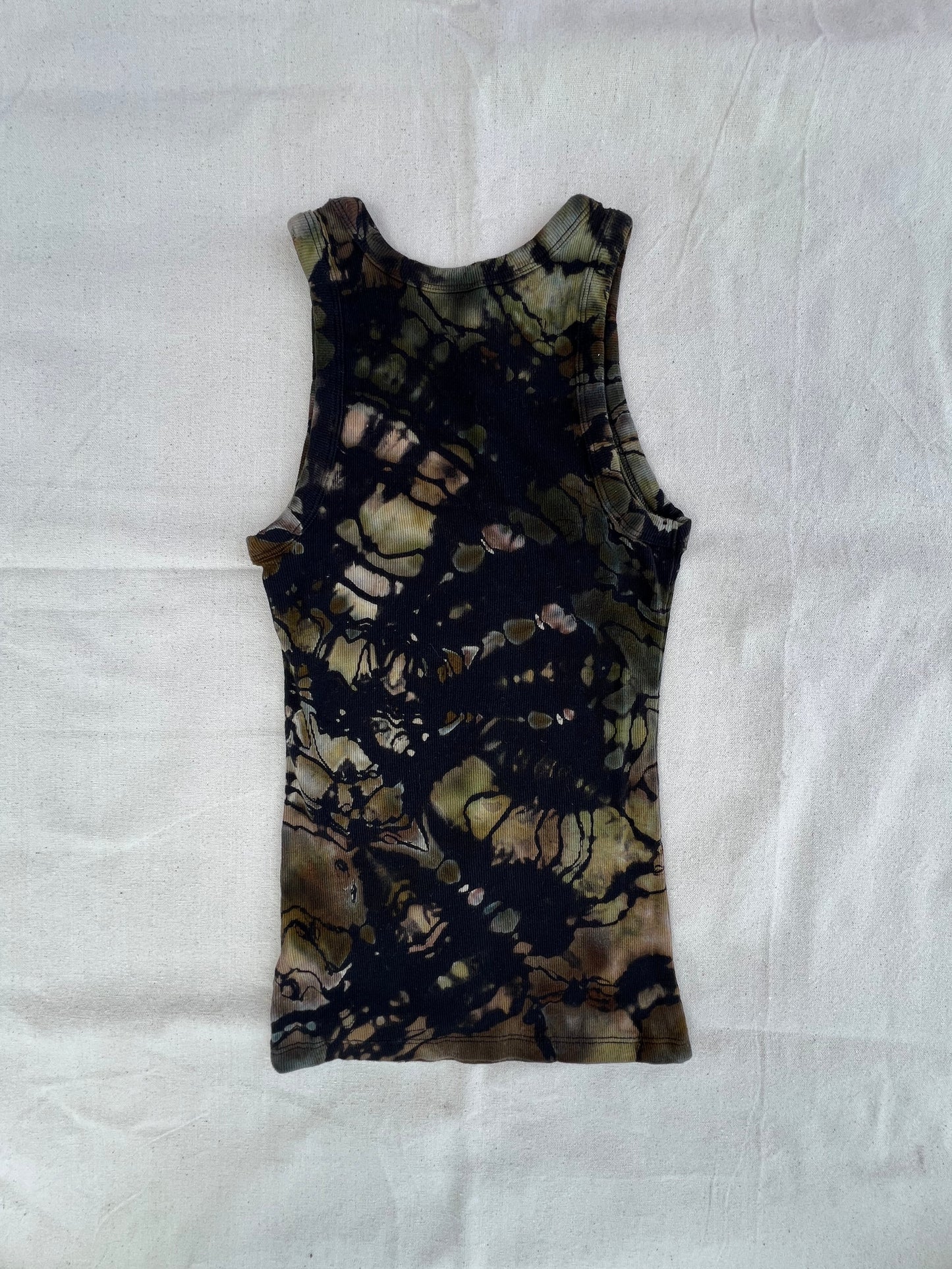 XS women's camo geode tank