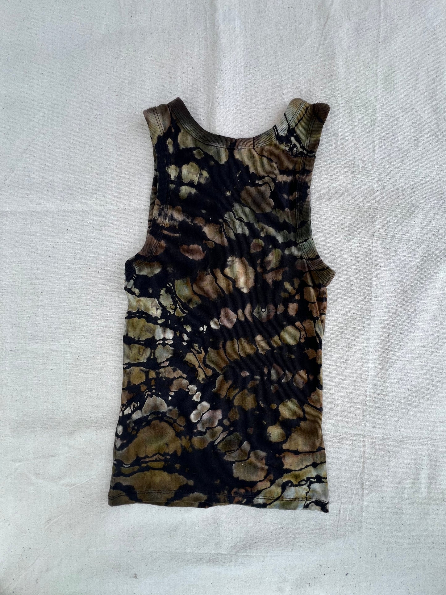 M women's camo geode tank