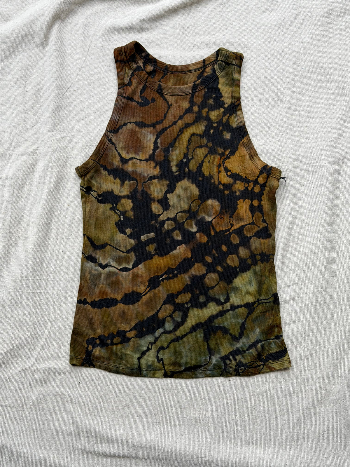 L women's camo geode tank