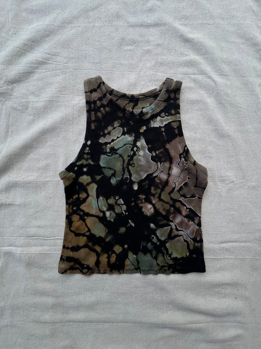 L women's camo geode cropped tank