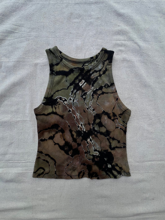 M women's camo geode cropped tank