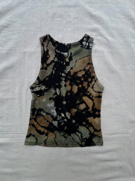 M women's camo geode cropped tank