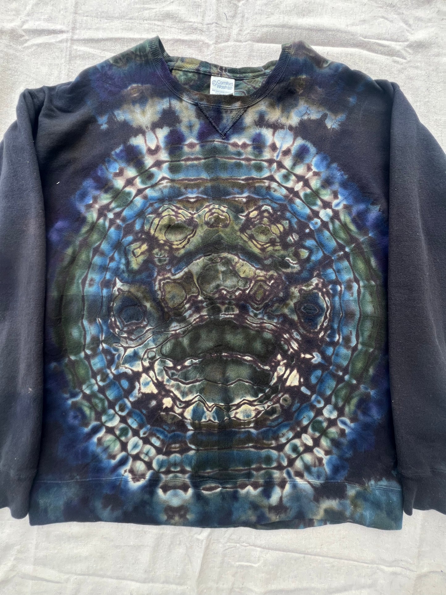 L Talisman Sweatshirt