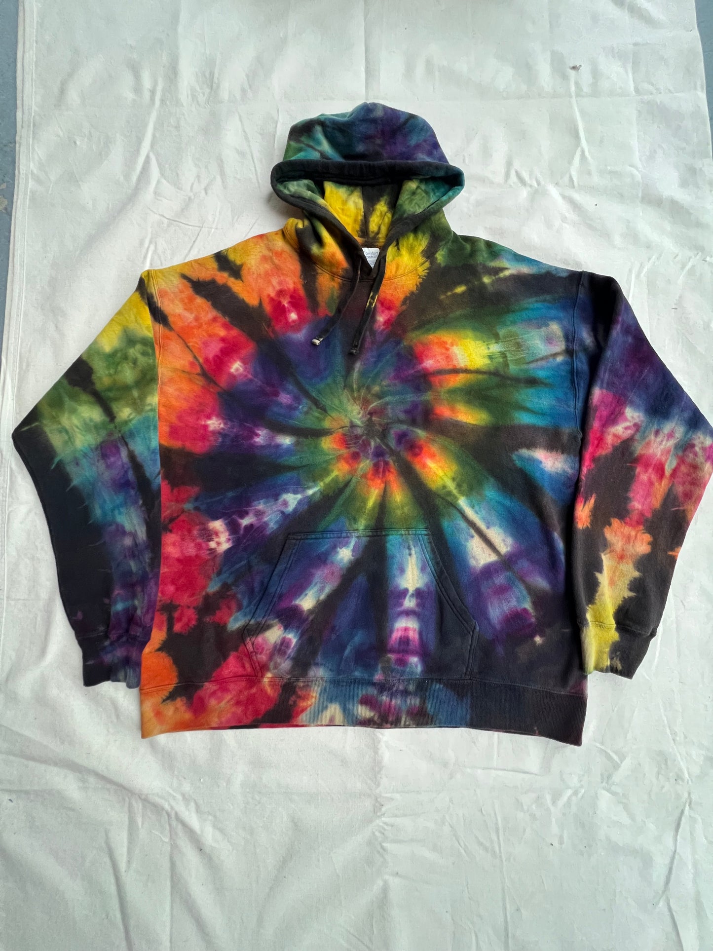 XL Prismatic Spiral Hoodie