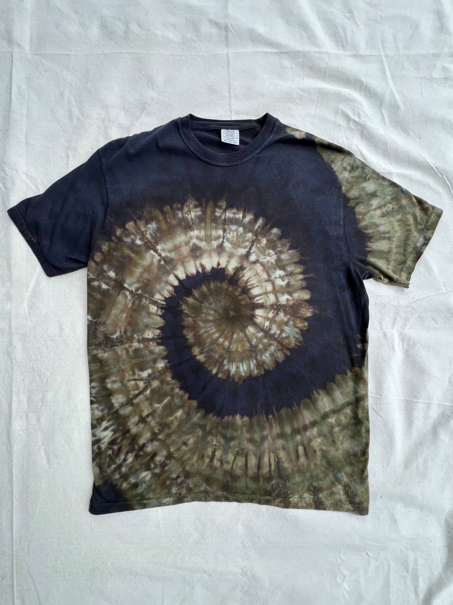 XL Earthy Spiral T-Shirt