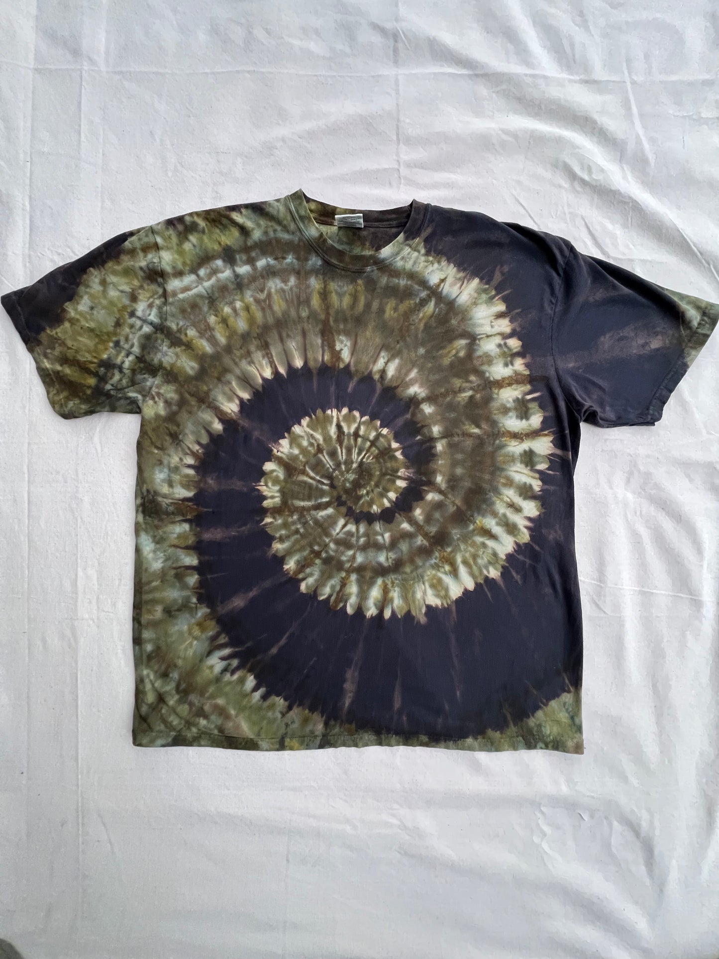 XXL Earthy Spiral T-shirt