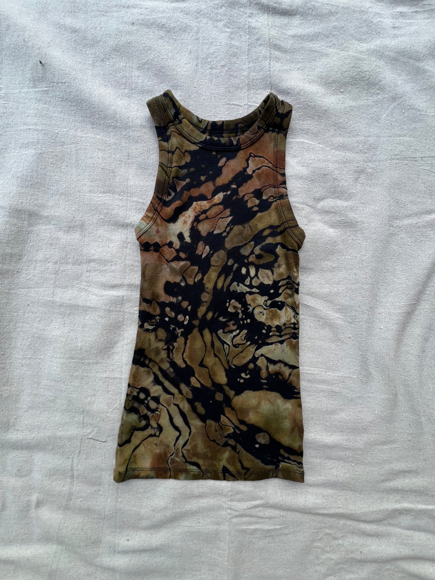 XS women's camo geode tank