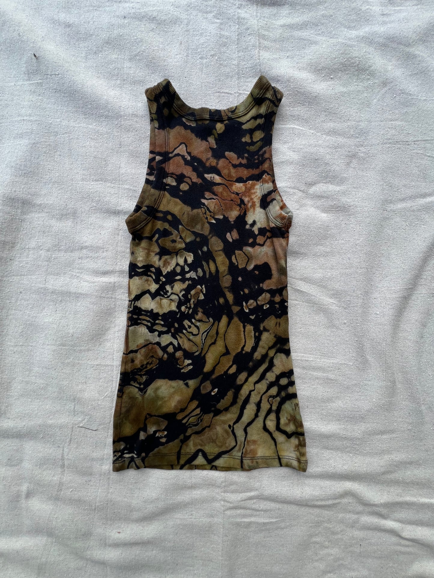 XS women's camo geode tank