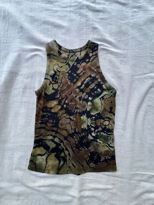 L women's camo geode tank
