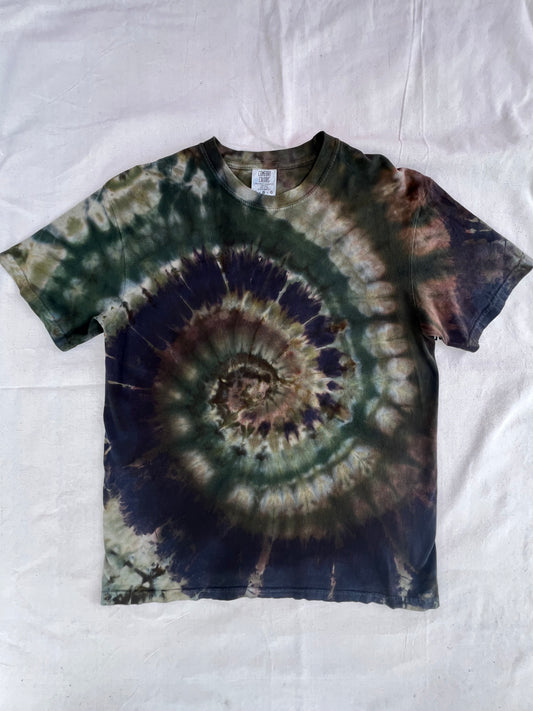 L Earthy Spiral T-shirt